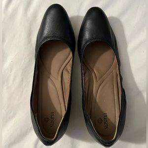 Susina Fraya-Lea Black Wedges